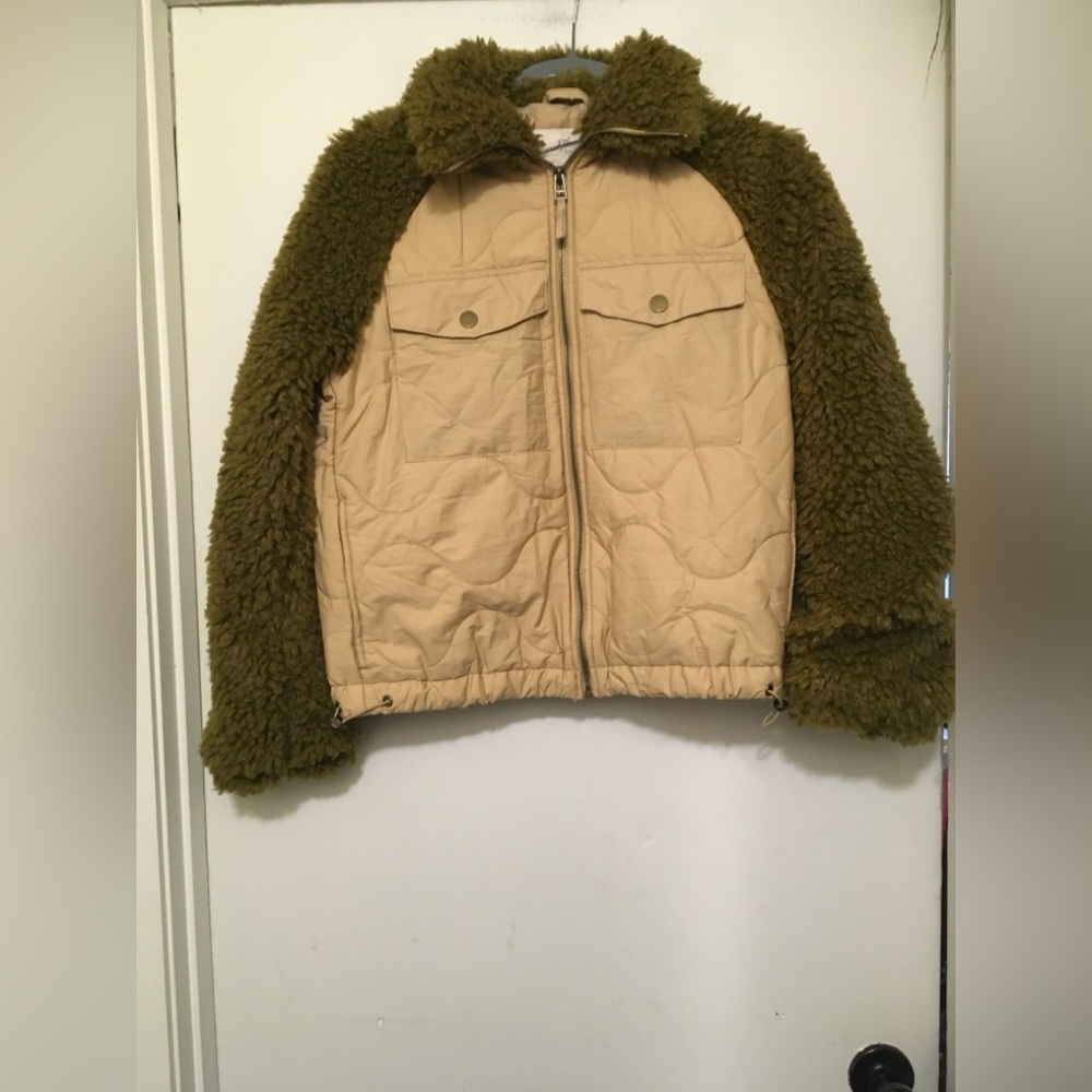Universal Thread Olive and Beige Sherpa Jacket